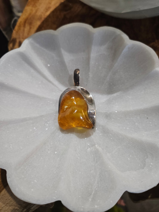 Amber Cloud Pendant